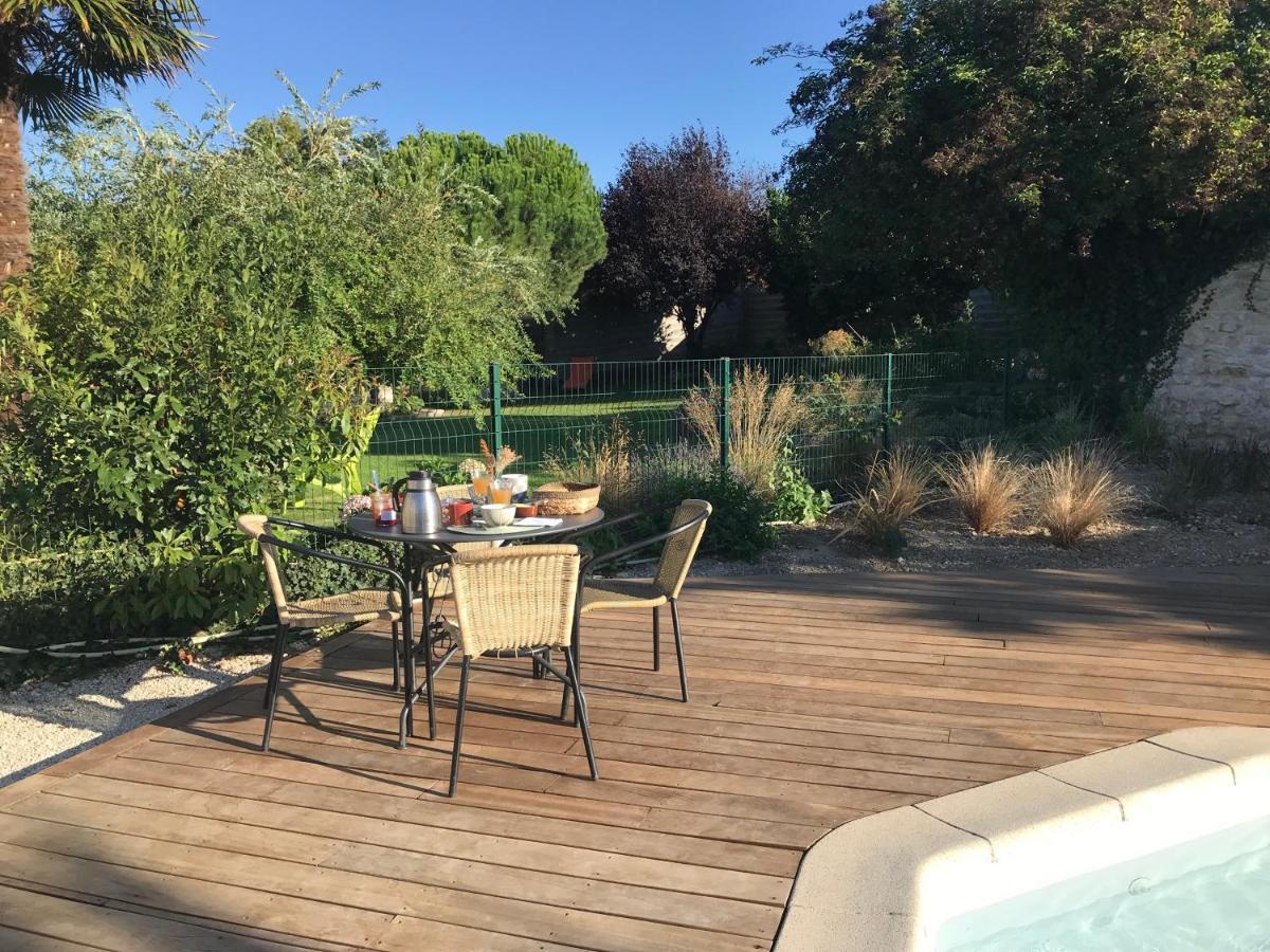 Le Clos Des Grandes Rivieres Sainte-Soulle Bagian luar foto