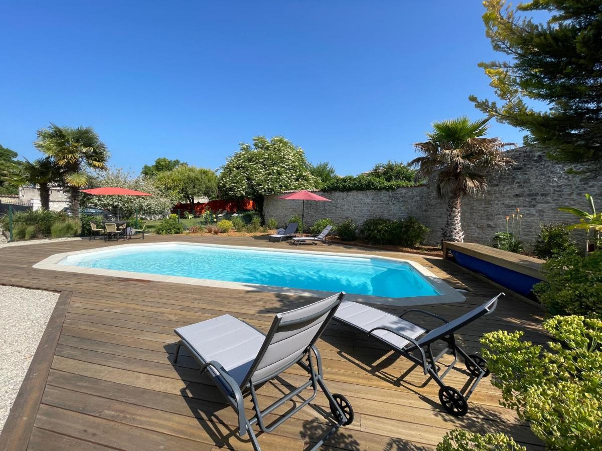 Le Clos Des Grandes Rivieres Sainte-Soulle Bagian luar foto